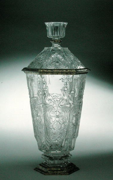 Covered goblet, made in Nuremberg by Miseroni Miseroni